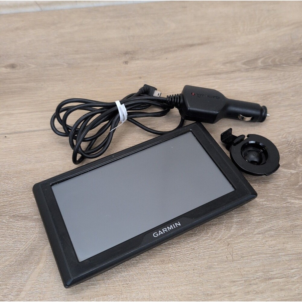 Garmin Drive 61 LM GPS Navigator Touchscreen W/ Cord - Tested Working